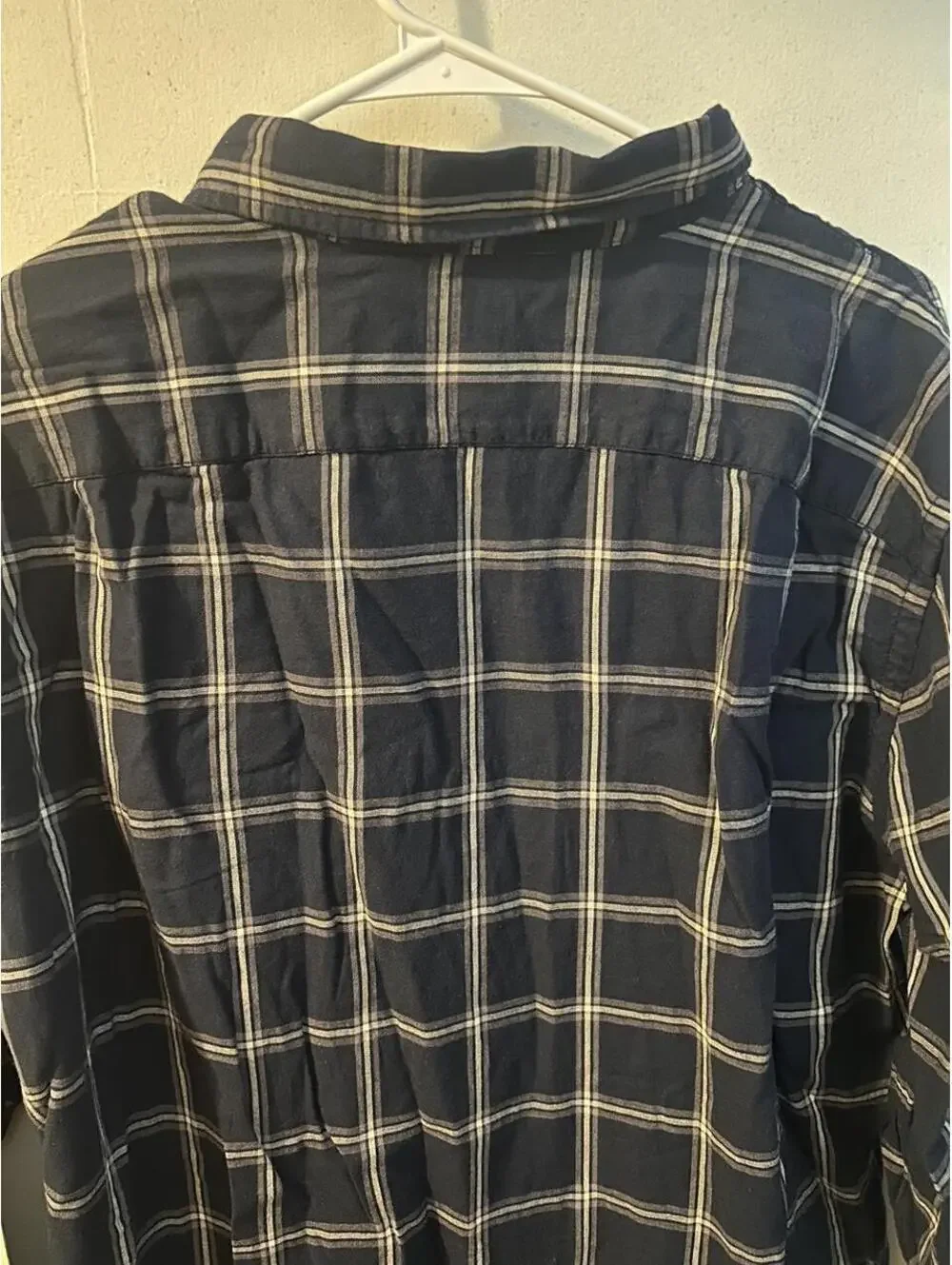 NWT J. Crew 100% cotton Navy and white plaid button-up shirt size XL